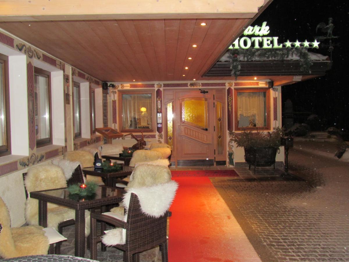 פלקאדה Park Hotel Arnica מראה חיצוני תמונה