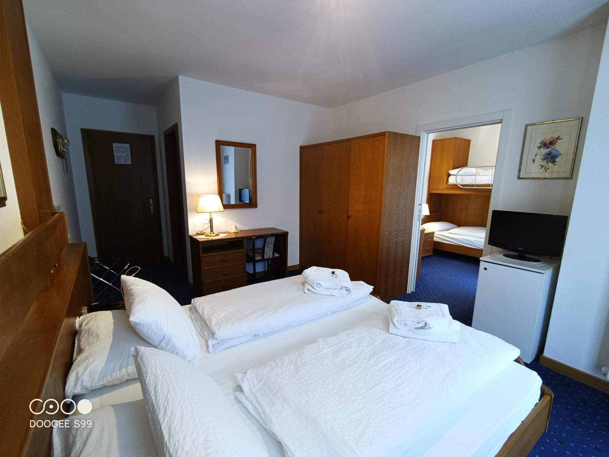 פלקאדה Park Hotel Arnica מראה חיצוני תמונה